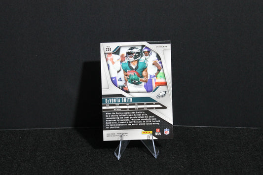 DeVonta Smith - 2024 Panini Prizm - Silver Prizm