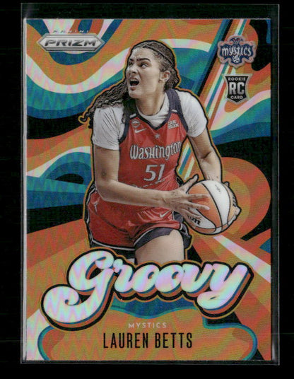 Lauren Betts - 2026 Prizm WNBA - Silver Groovy - Rookie