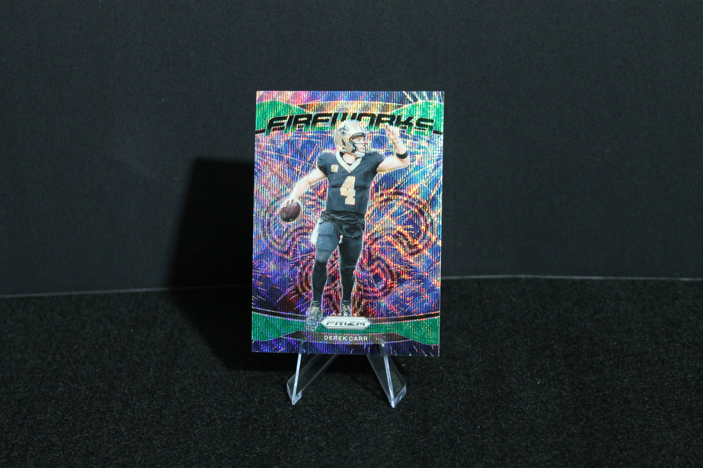 Derek Carr - 2024 Panini Prizm - Green Wave Fireworks