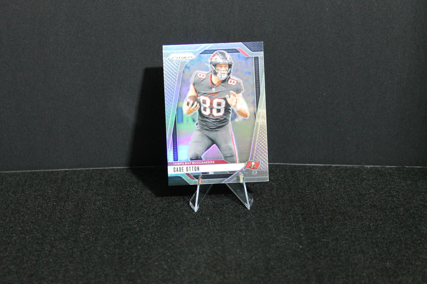 Cade Otton - 2024 Panini Prizm - Silver Prizm
